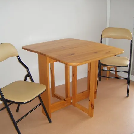 Studio Meuble A L'aiguillon *